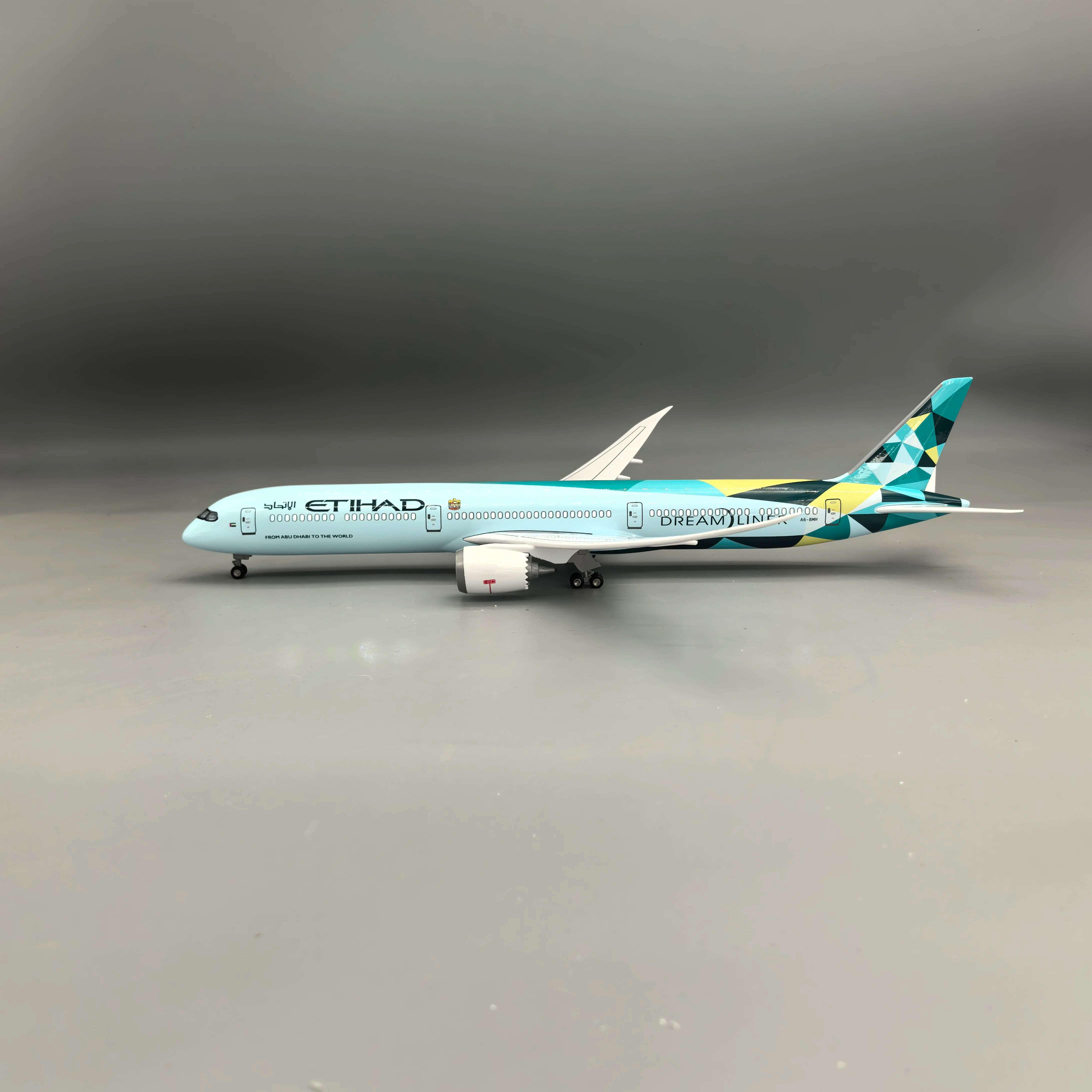 1/145 Scale Aircraft Etihad B7 - Model Airplane Plastic 评论和价格