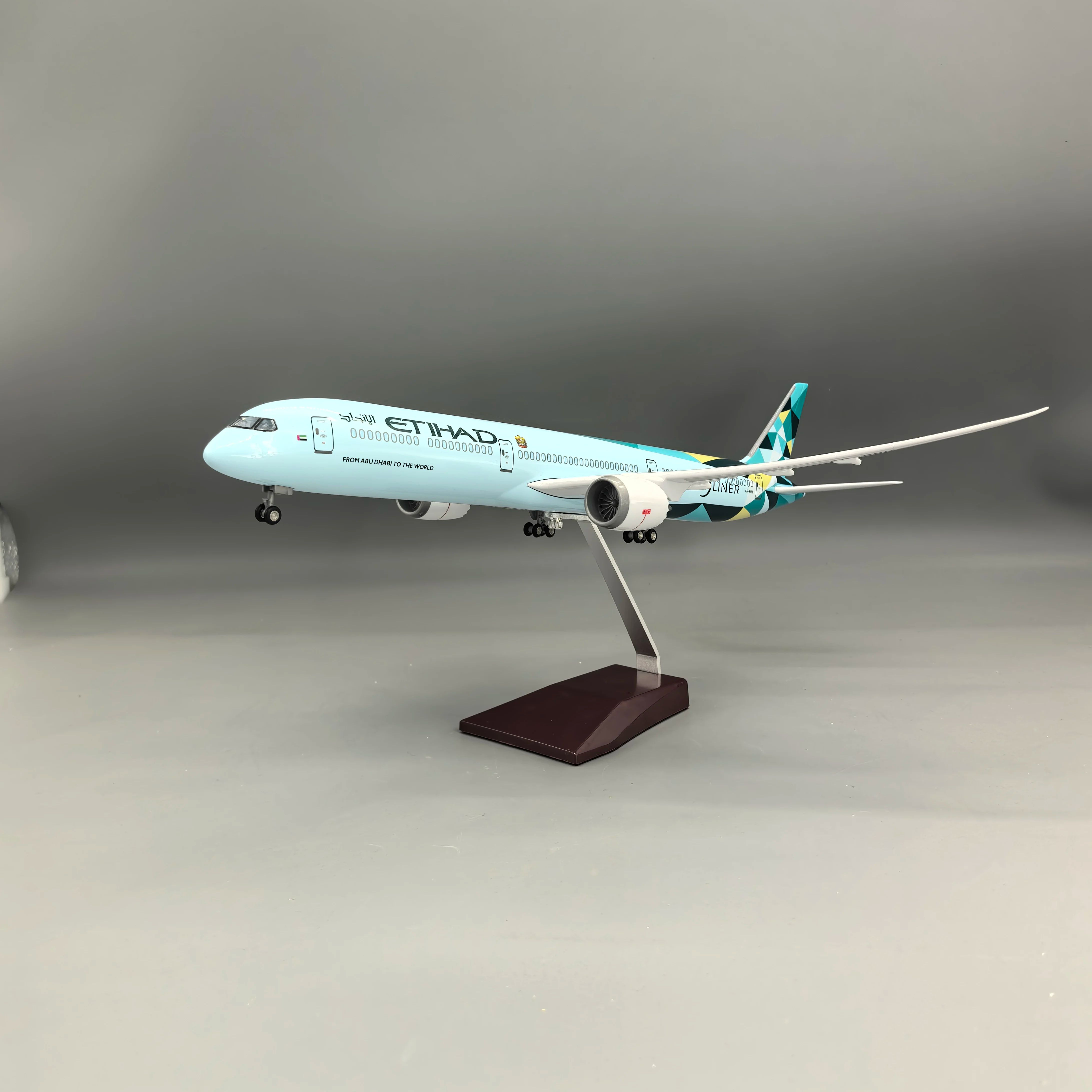1/145 Scale Aircraft Etihad B7 - Model Airplane Plastic 评论和价格